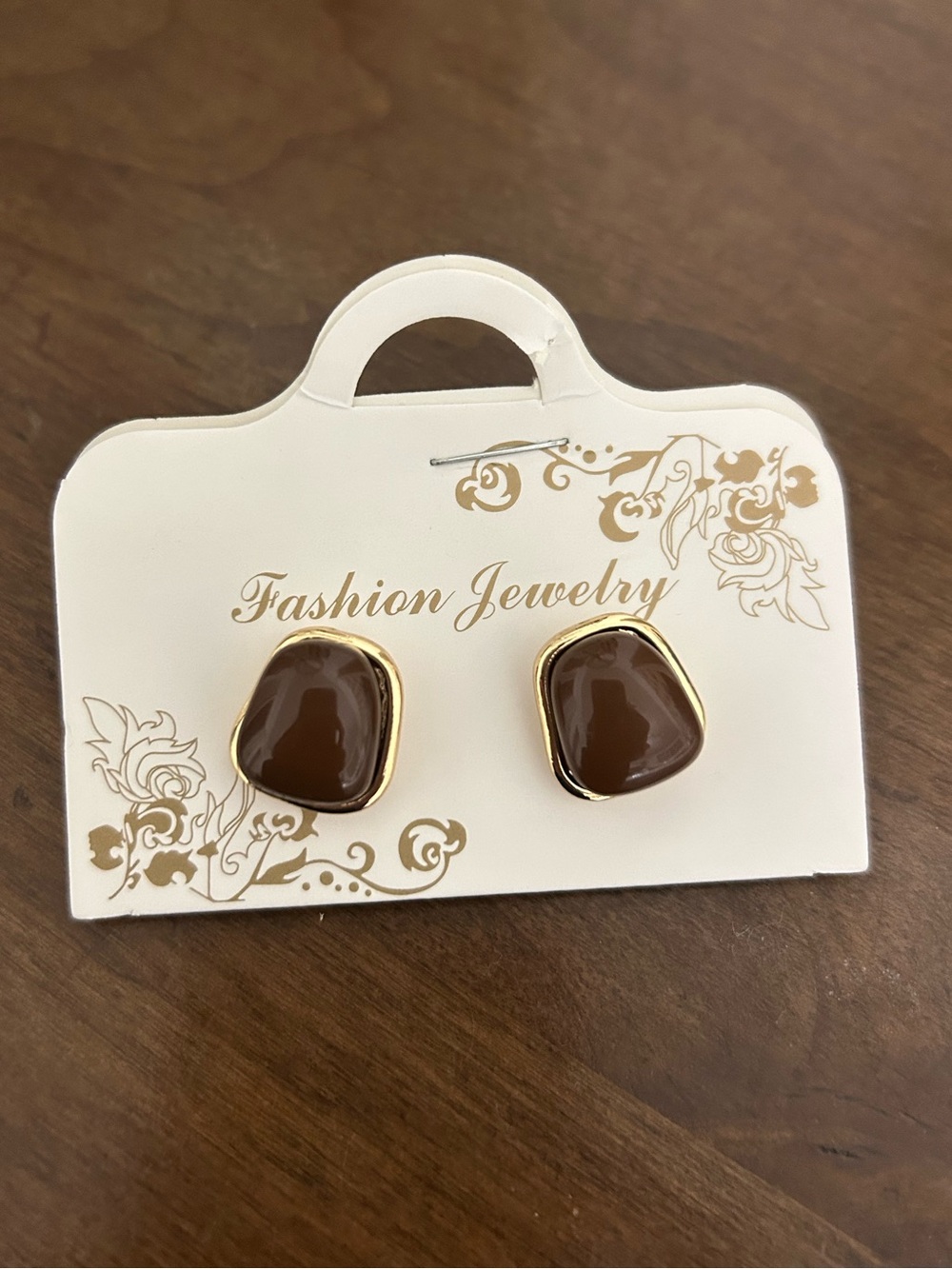 Fashion Jewelry Brown Gold-Trim Stud Earrings